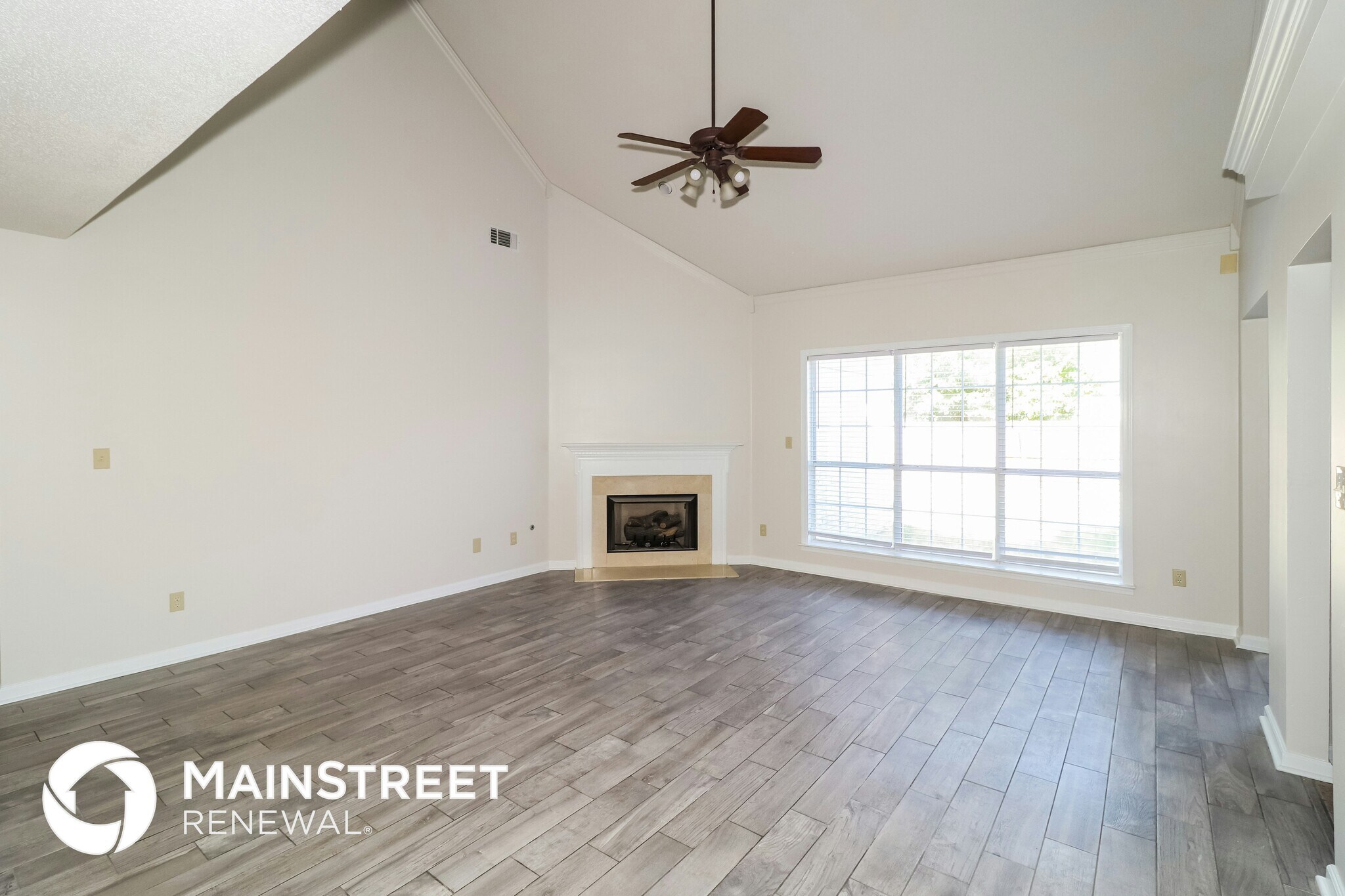 Building Photo - 4704 Ashcroft Dr