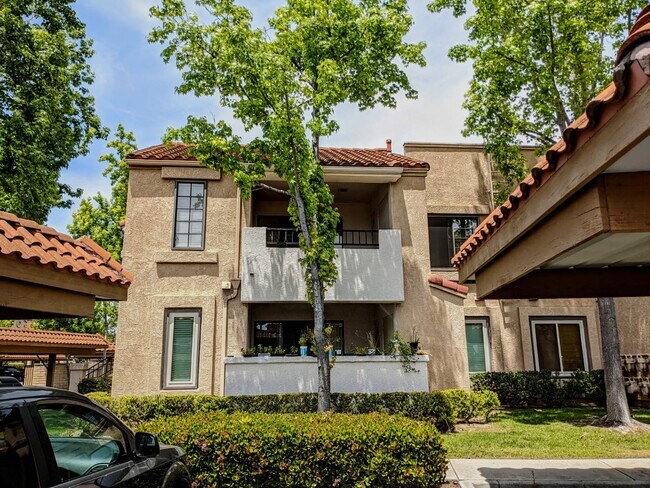 Building Photo - 10628 Dabney Dr