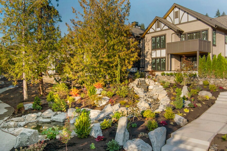 Building Photo - Pleasant Beach Village