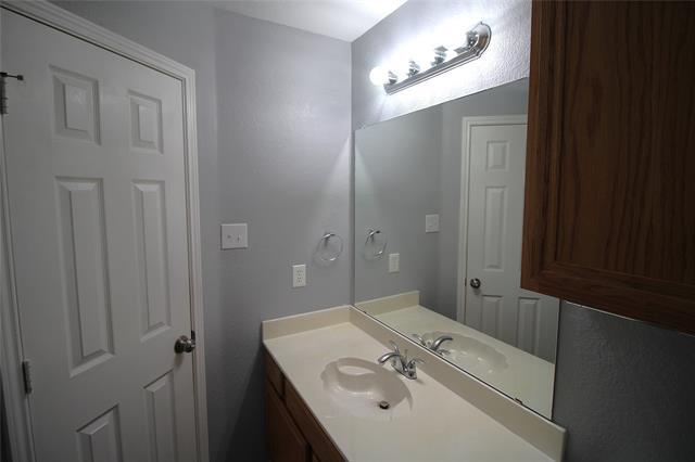 Building Photo - 1109 Mockingbird Ln