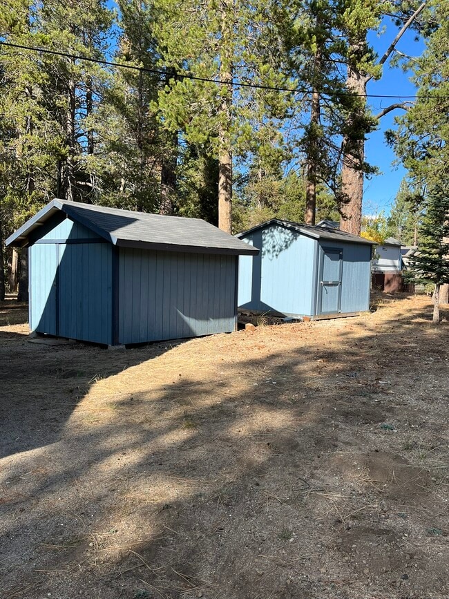 Building Photo - 1079 Modoc Way