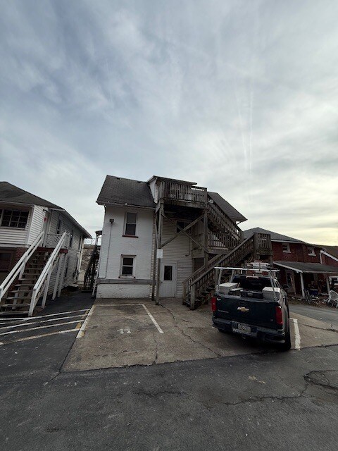 Rear entrance - 187 N Fairview St