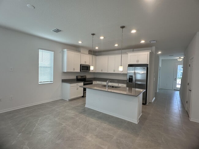 Building Photo - 1833 Cockpit Ln