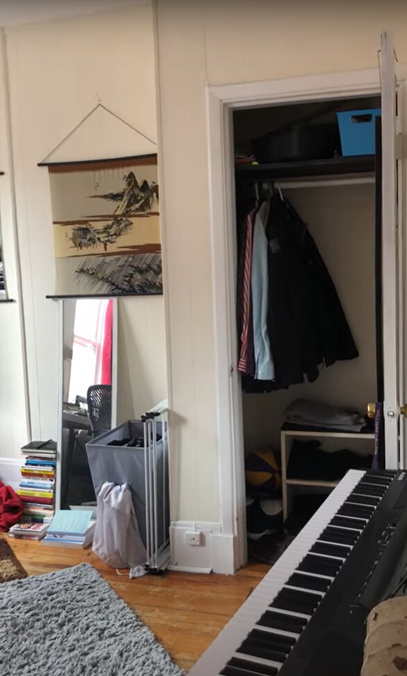 Building Photo - 16 Aberdeen St