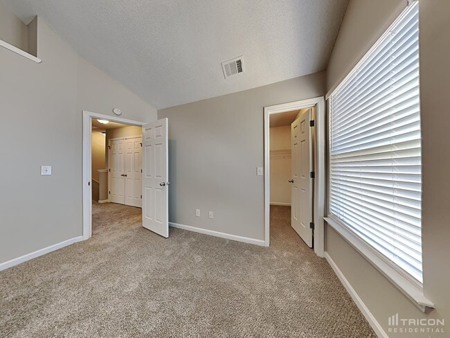 Building Photo - 4811 Heather Mill Trace
