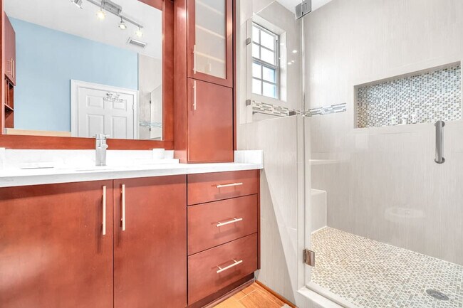 Building Photo - 15963 SW 97th Terrace