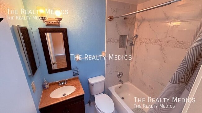 Building Photo - 12209 Coral Reef Dr