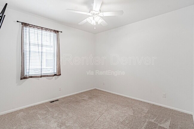Building Photo - 6037 N Halifax Ct