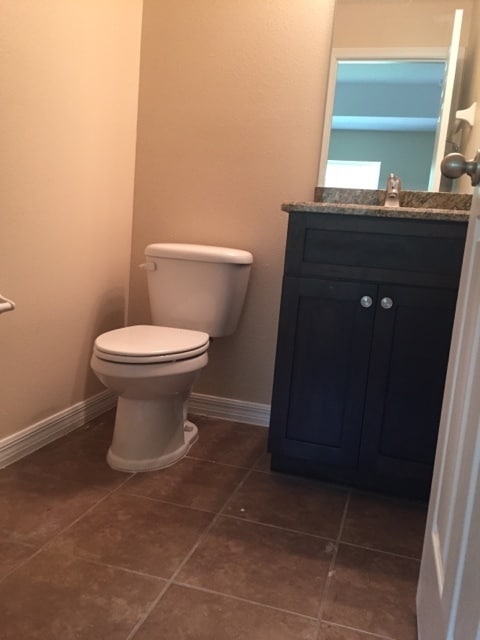 Building Photo - MOVE IN SPECIAL- Nice 3 bedroom 2 bath dup...