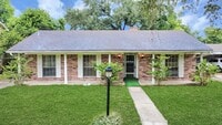 Building Photo - 9126 Willow Meadow Dr