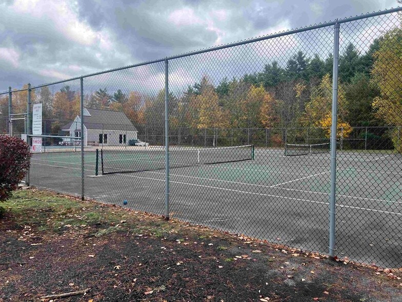 Building Photo - 416 Springbrook