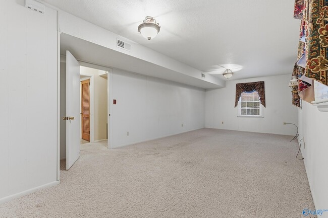 Building Photo - 8024 Lauderdale Rd SW