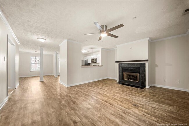 Building Photo - 380 Bubble Creek Ct