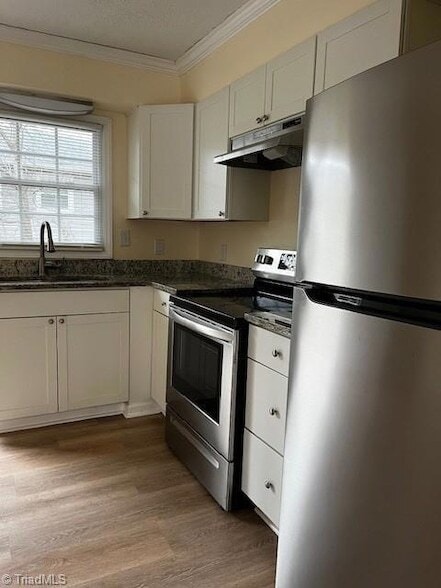 Building Photo - 435 Ross St