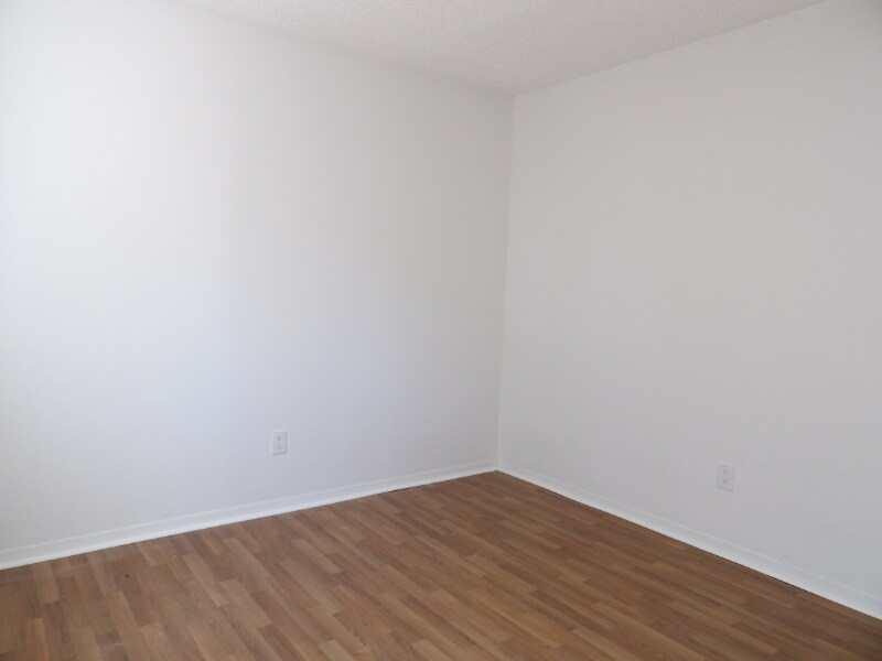 Building Photo - 1031 Rancher Dr