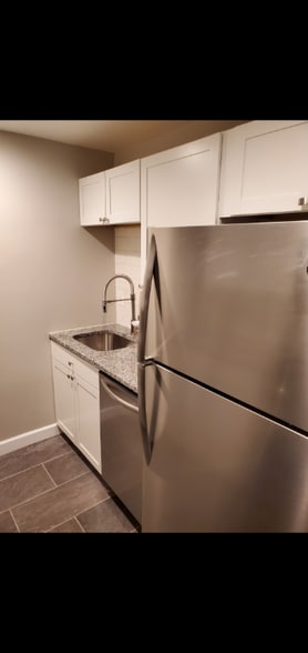 Building Photo - 28 Allegheny Ave