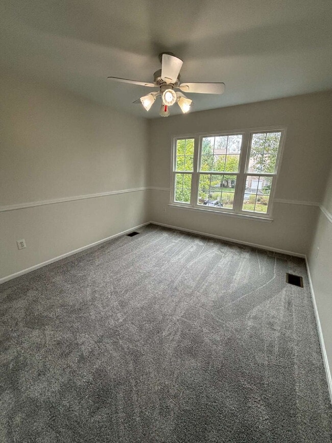 Building Photo - 50 Battalion Dr