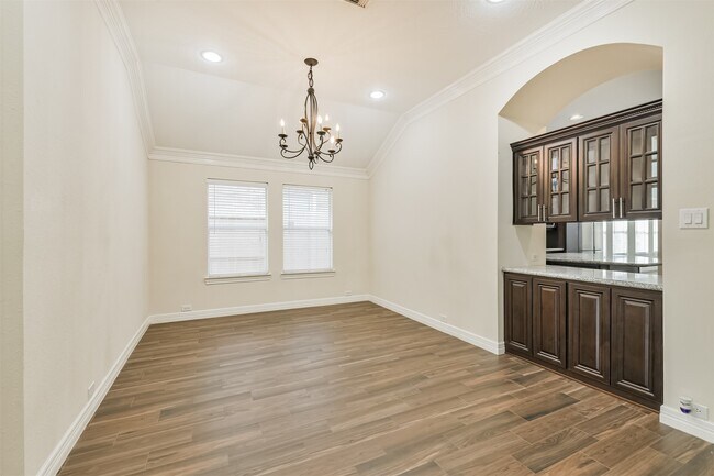 Building Photo - 13731 Cypresswood Crossing Blvd