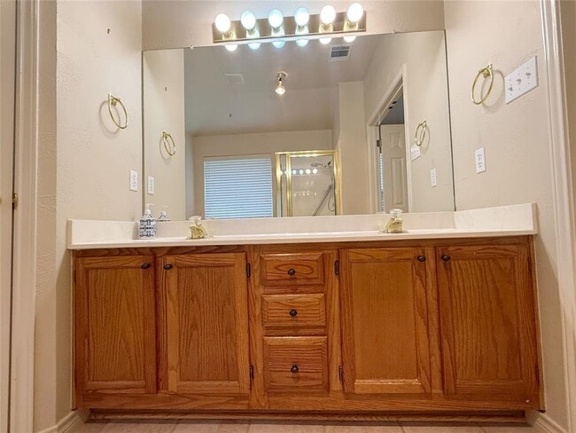 Building Photo - 2608 Stenson Dr