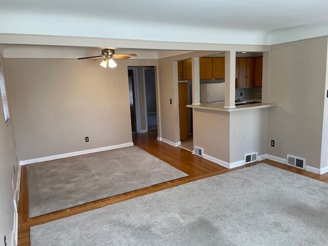Building Photo - 208 Catalpa Dr