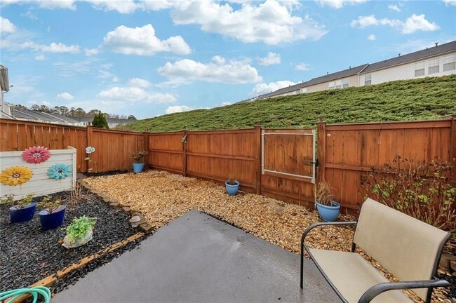 Building Photo - 254 Regent Square