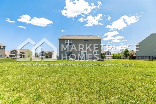 Building Photo - 794 Carolina Way