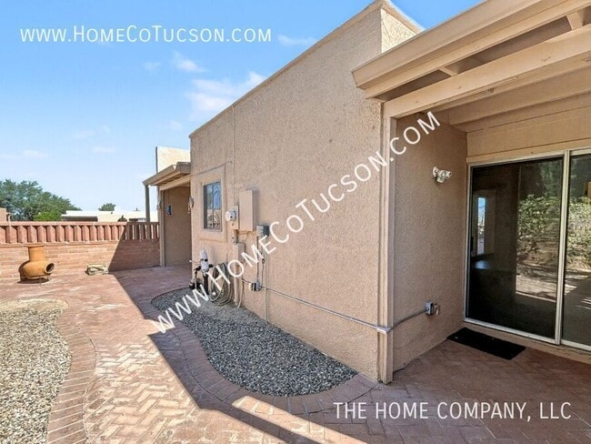 Building Photo - 927 W Rio-Altar