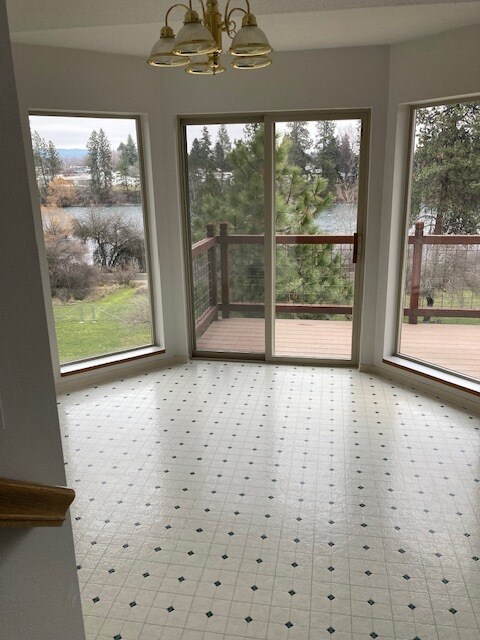 Building Photo - 18317 E Riverway Ave