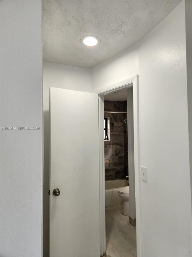 Building Photo - 3816 SW 68th Way