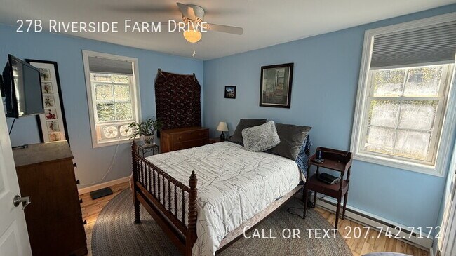 Building Photo - 27 Riverside Farm Dr