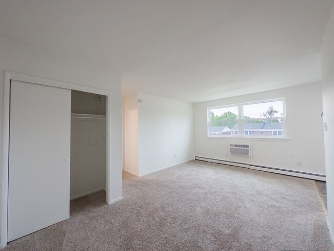 Living Room | Morrisville Meadows - Morrisville Meadows