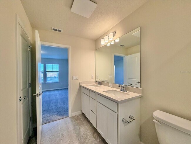 Building Photo - 16262 Bright Leaf Rd