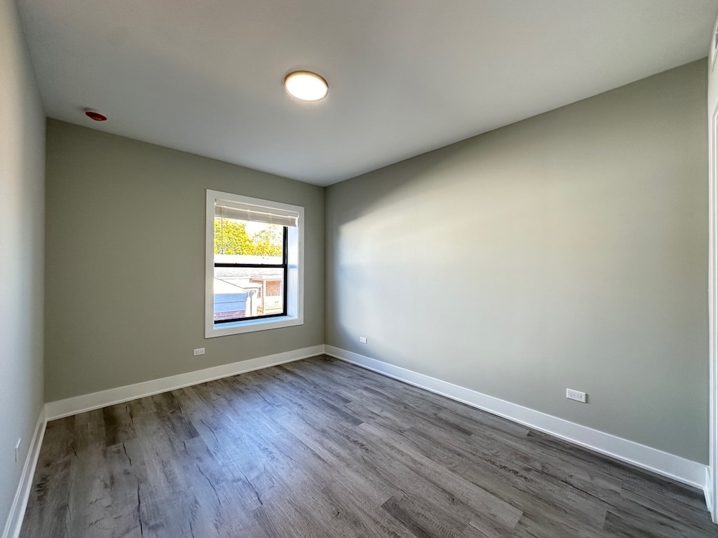 Building Photo - 1144 Oak Ave