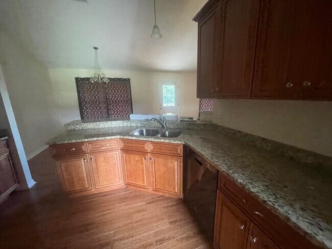 Building Photo - 5114 Whitehurst Ln