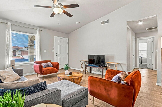 Building Photo - 14552 Mescal Bean Ct