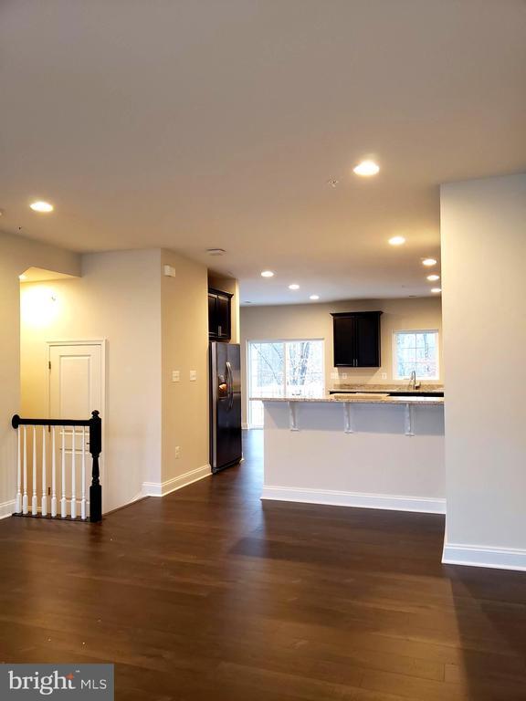 Building Photo - 3639 Duckhorn Way