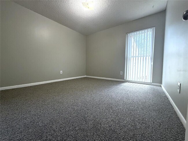 Building Photo - 5006 Parkhill Dr