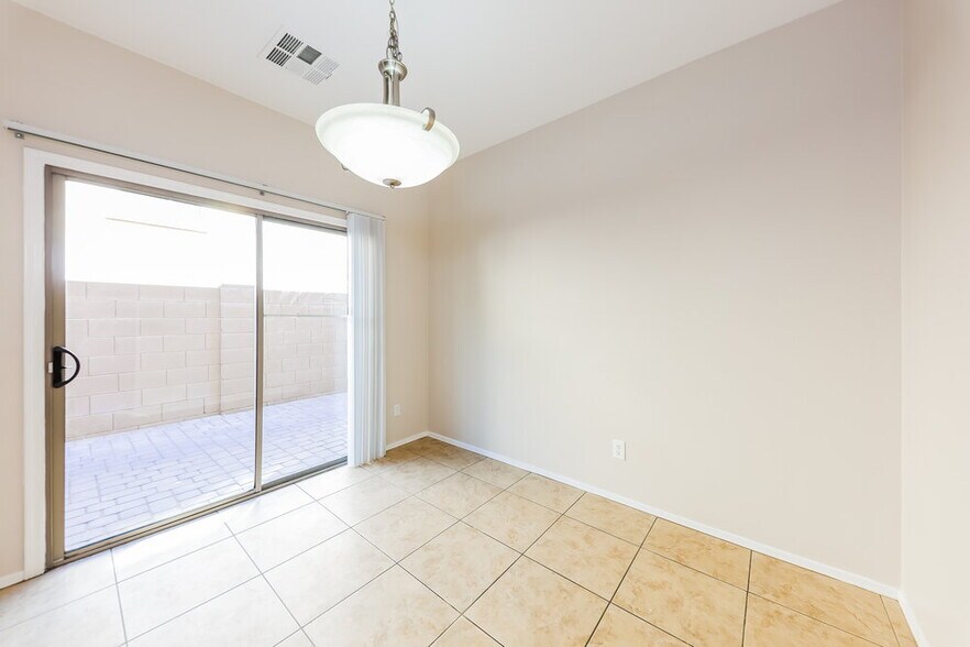 Building Photo - 25934 N 54th Ave