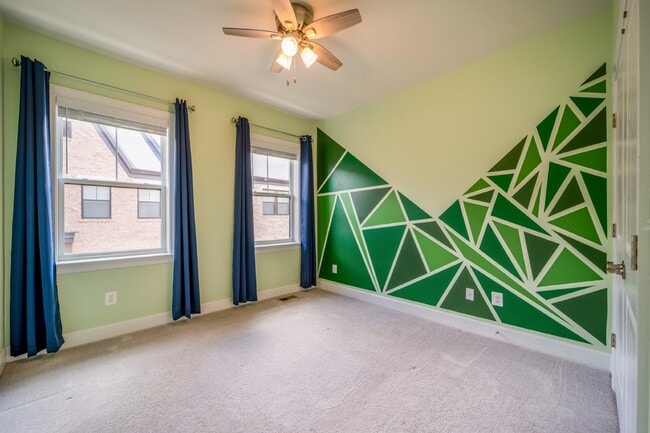 Building Photo - Modern Kincora Townhome-Style Condo | 3 Bedrooms | EV Charging | Backing to 165 Acres of Conserva...