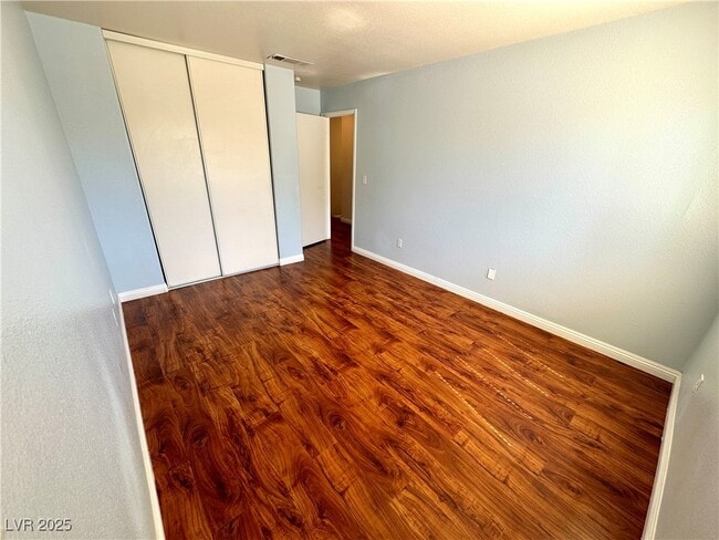 Building Photo - 5277 S Westwind Rd