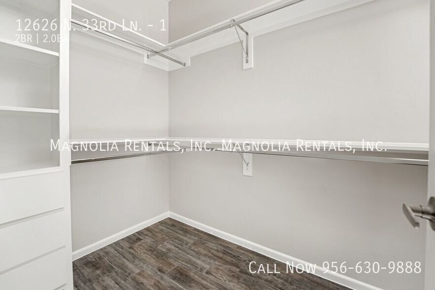 Building Photo - 12626 N 33rd Ln