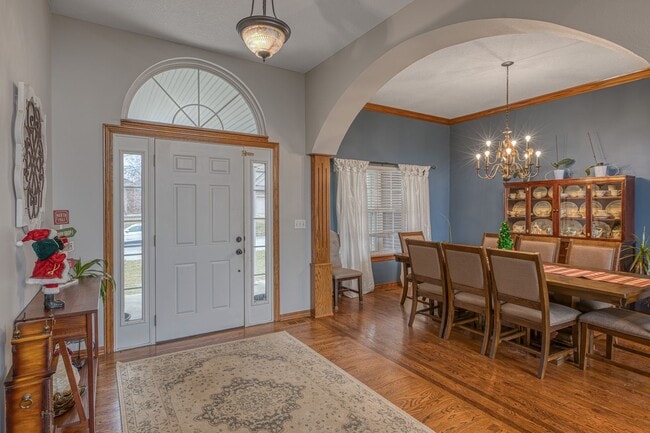 Building Photo - Highly desirable home in Briarbrook