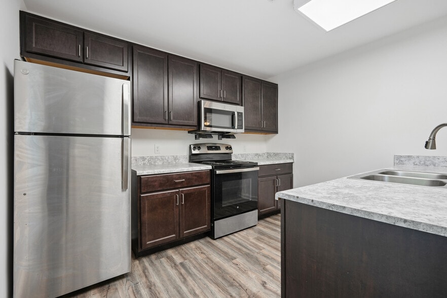 Kitchen - Inskip Flats