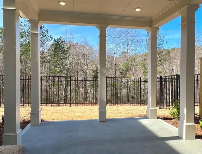 Building Photo - 3347 Goodwin Pk