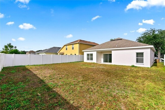 Building Photo - 4406 Hidden Meadow Dr