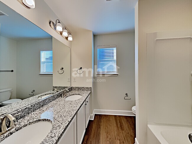 Building Photo - 4318 Spregan Way