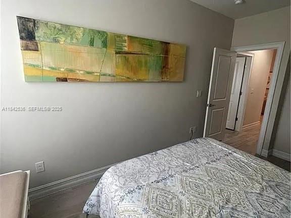 Building Photo - 7139 Greenwood Park Cir