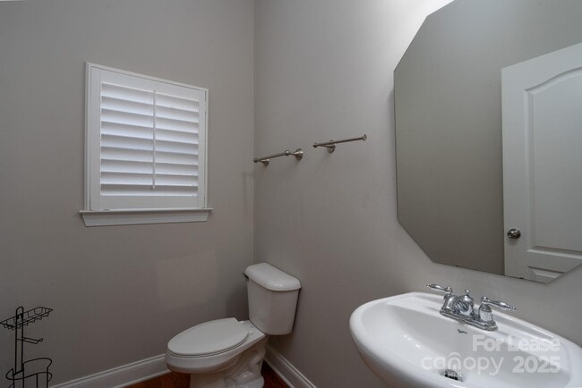 Building Photo - 10725 Serape Rd