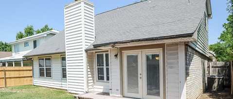 Building Photo - 4844 Thistledown Dr