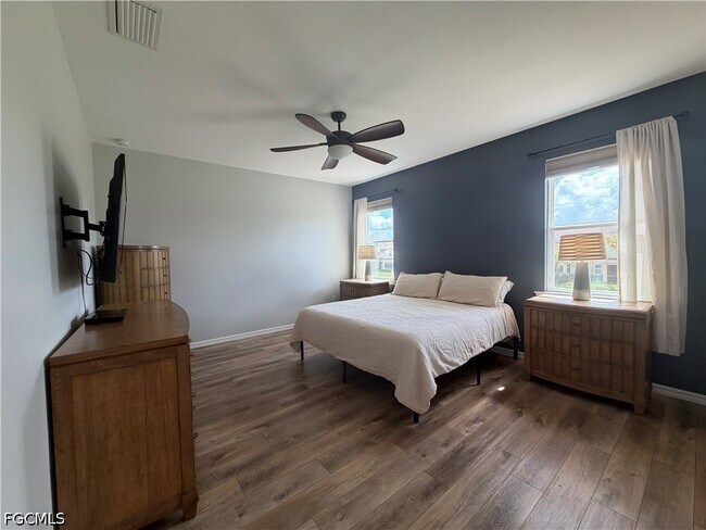 Building Photo - 3765 Tilbor Circle
